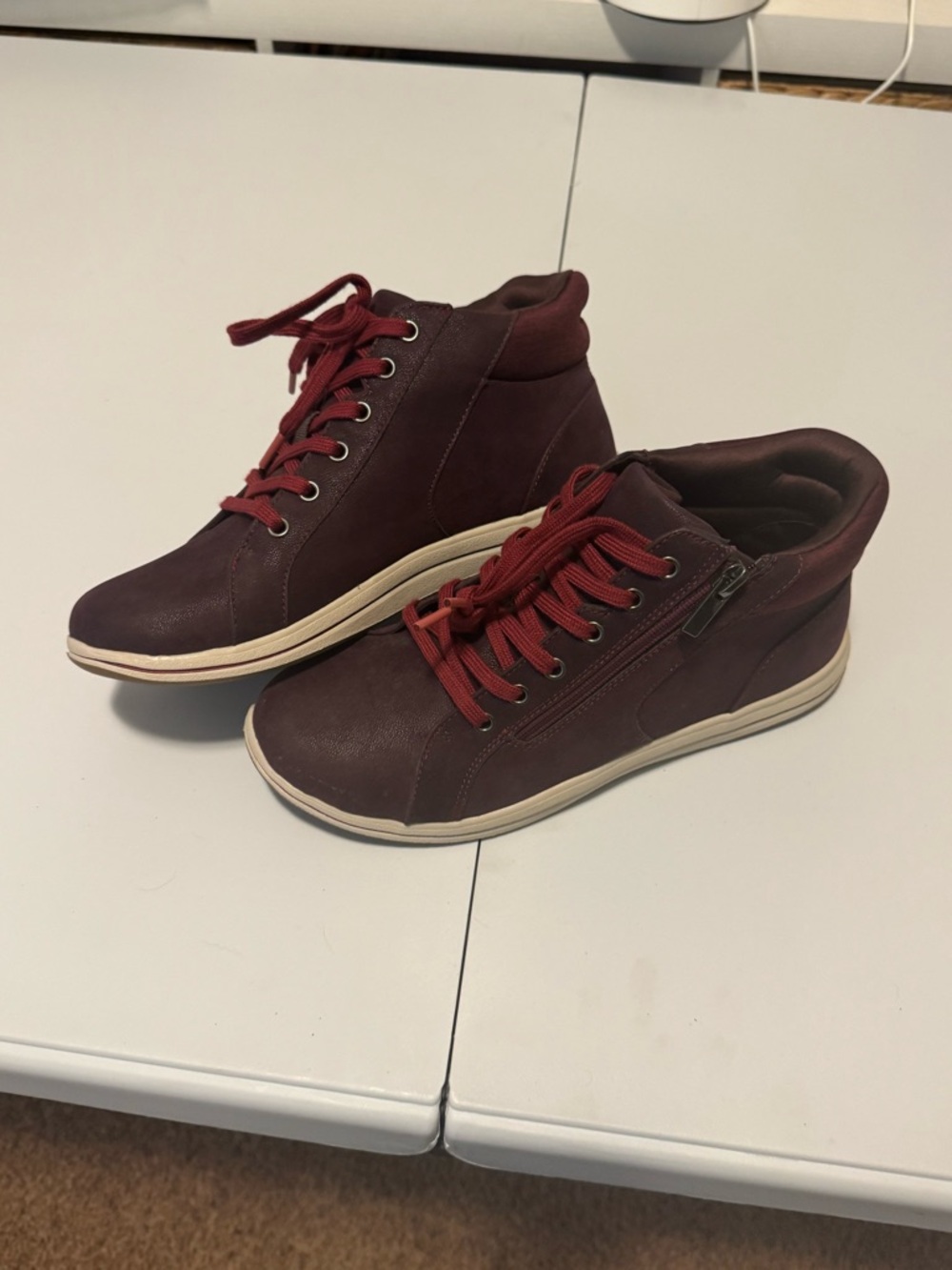 Cloudsteppers by Clarks Breeze Glide Ankle Booties NWOT Size 8